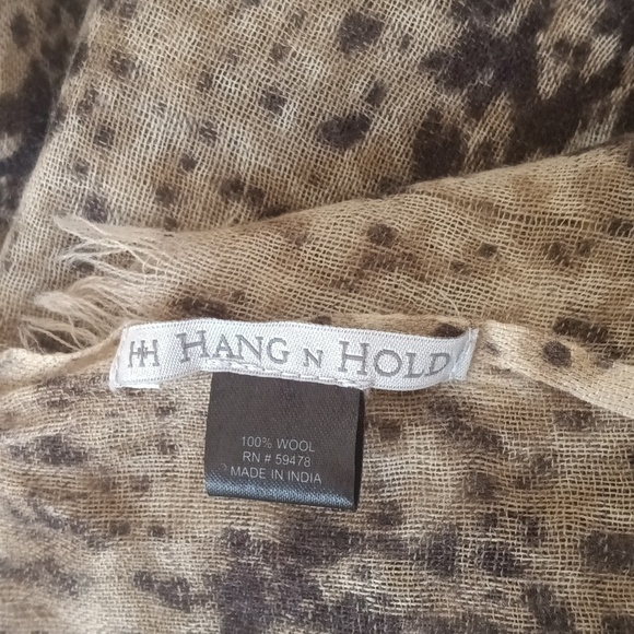 Hang N Hold Scarf Large Lightweight Wool Brown/Tan Leopard Print Wrap Shawl - Picture 4 of 5